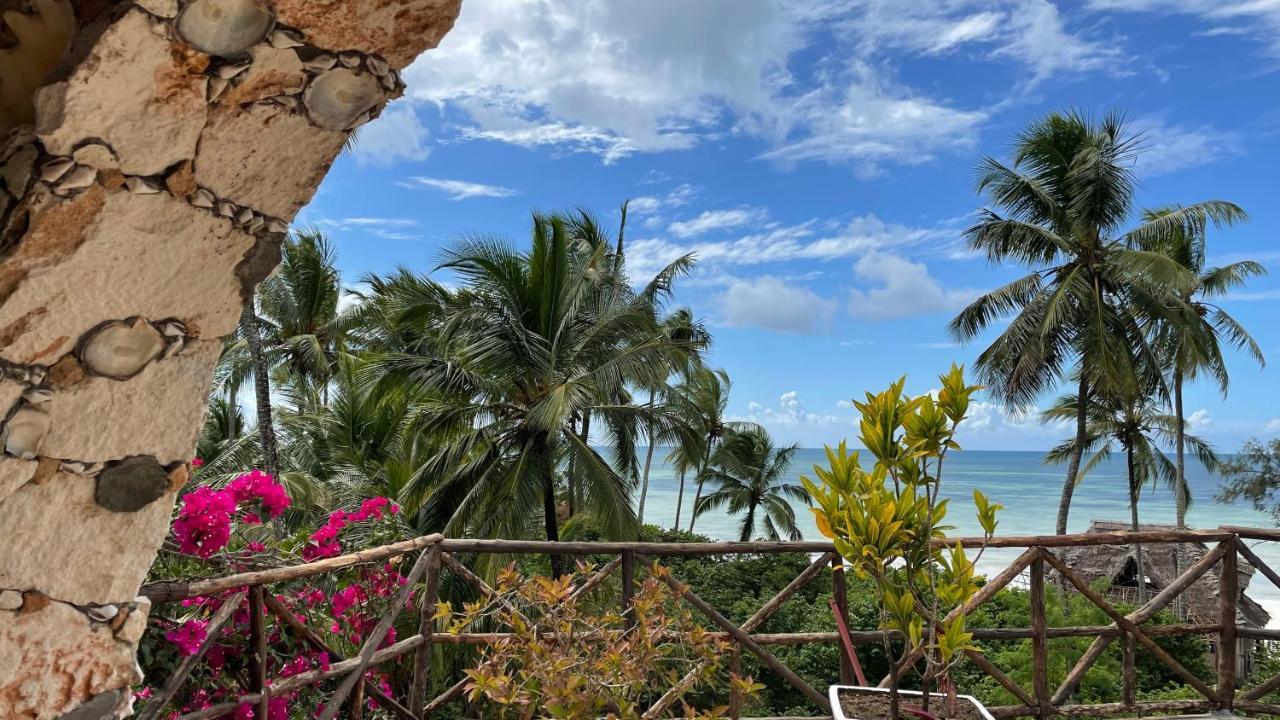 Palumboreef Beach Resort Uroa Buitenkant foto