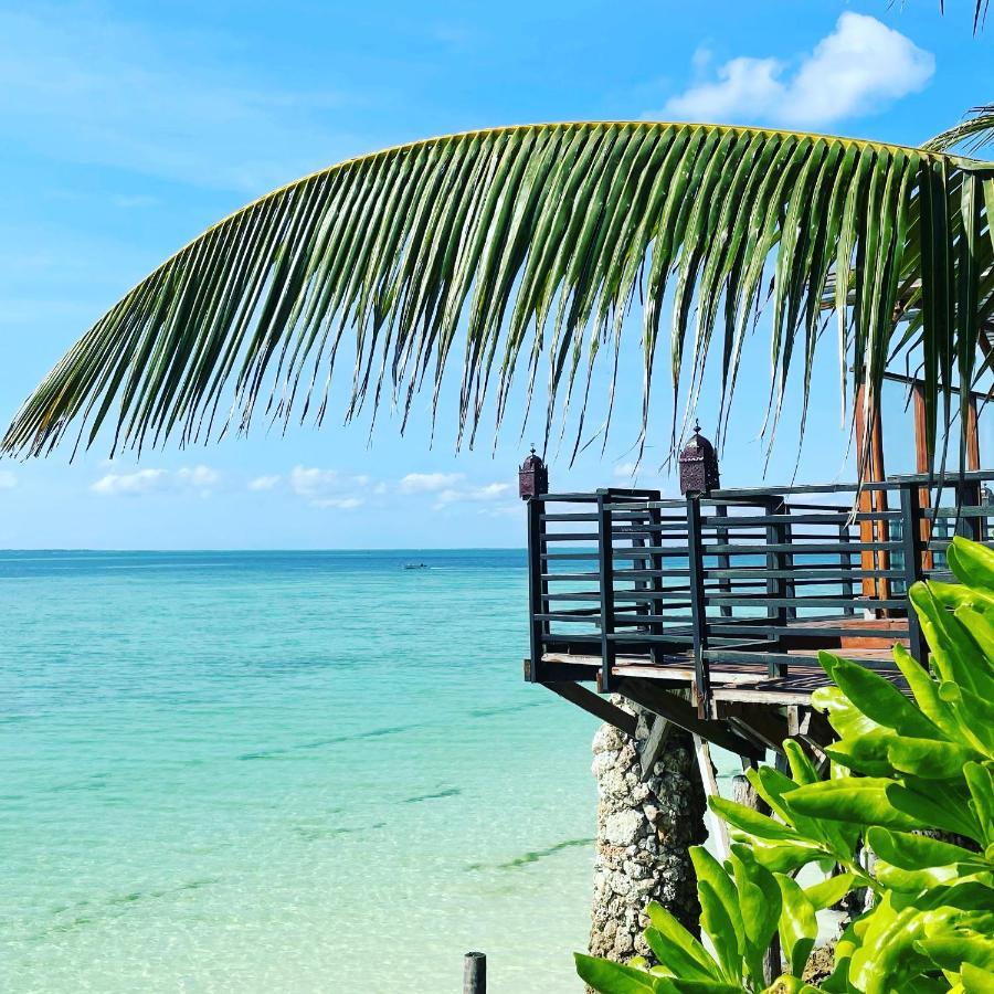 Palumboreef Beach Resort Uroa Buitenkant foto
