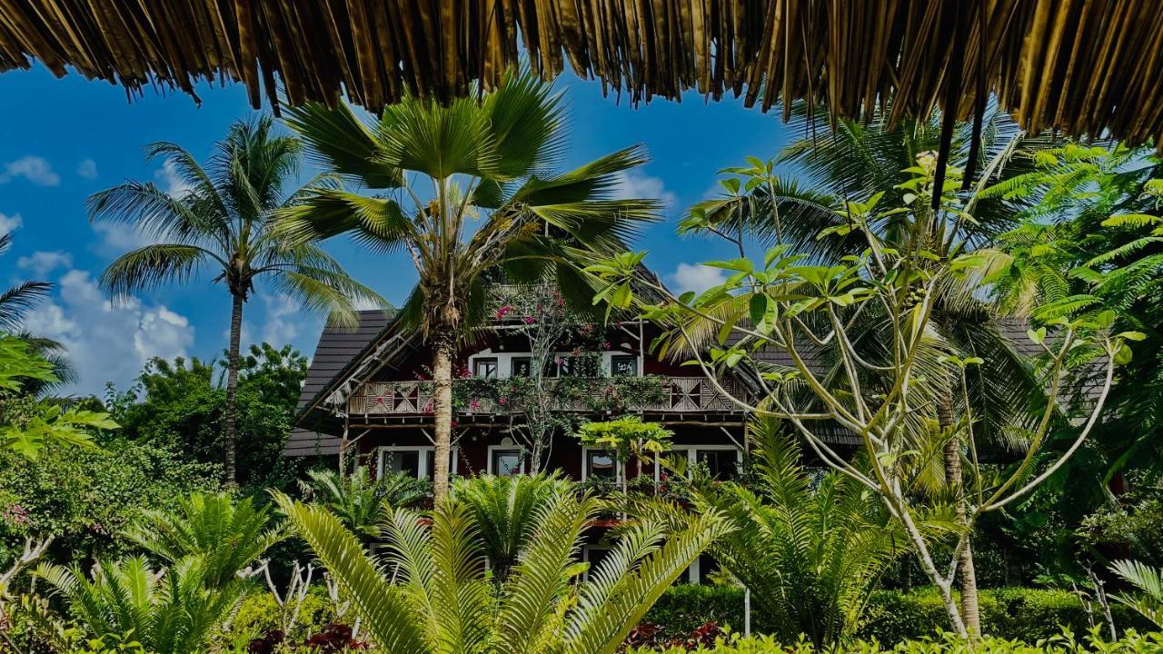 Palumboreef Beach Resort Uroa Buitenkant foto